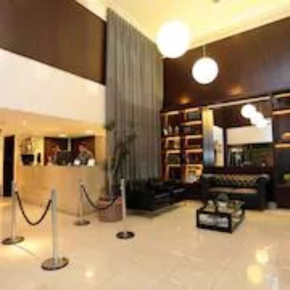 ריבייראו פרטו Oasis Tower Hotel מראה חיצוני תמונה