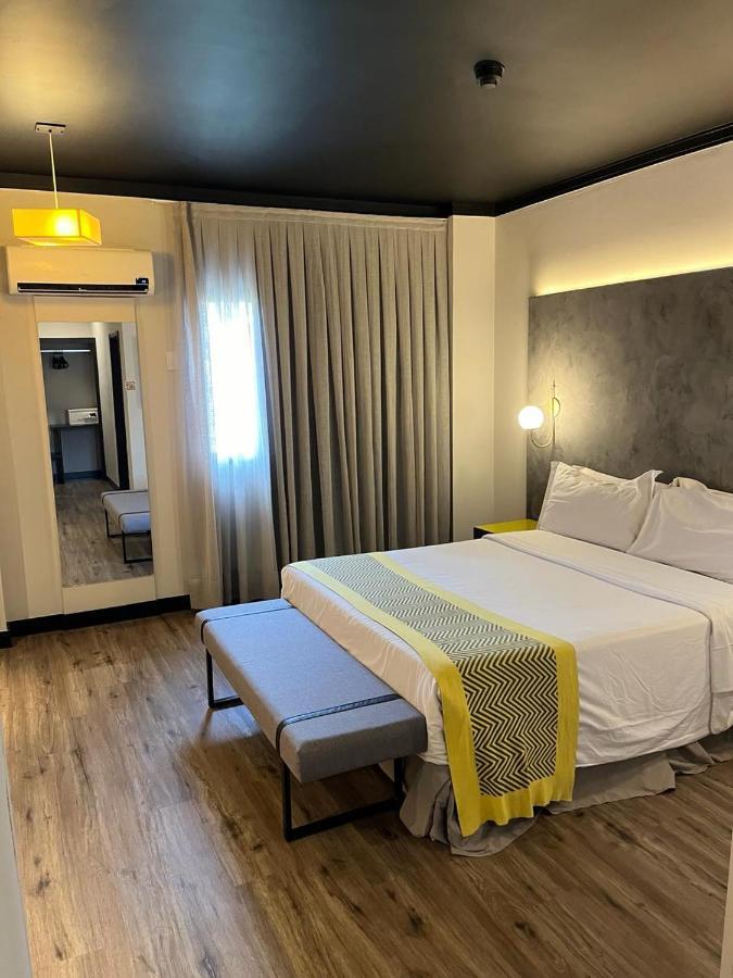 ריבייראו פרטו Oasis Tower Hotel מראה חיצוני תמונה