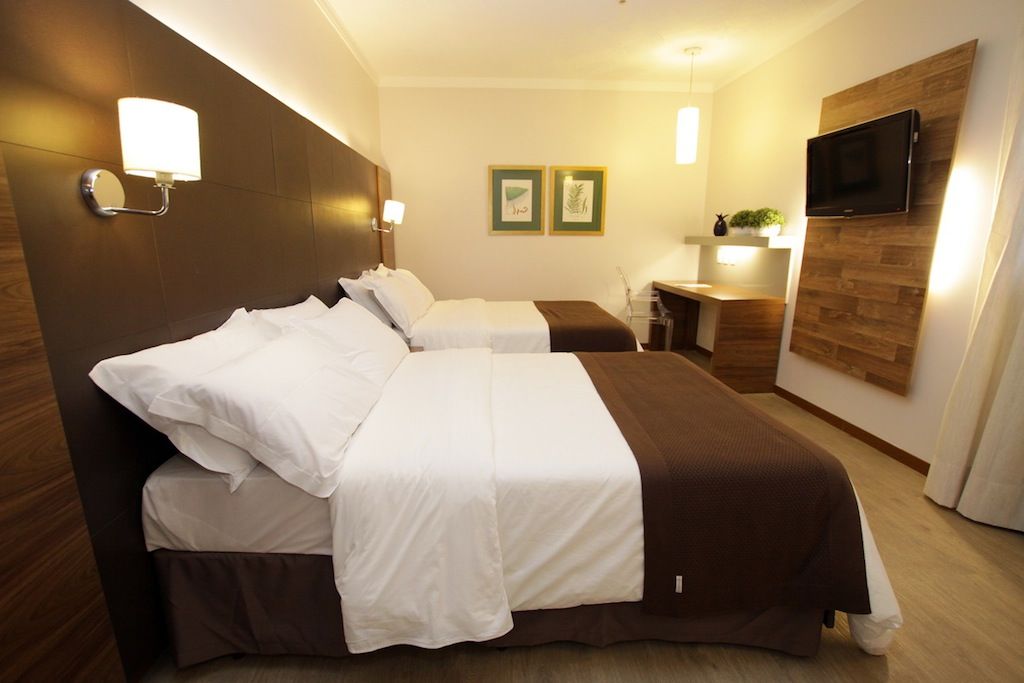 ריבייראו פרטו Oasis Tower Hotel מראה חיצוני תמונה